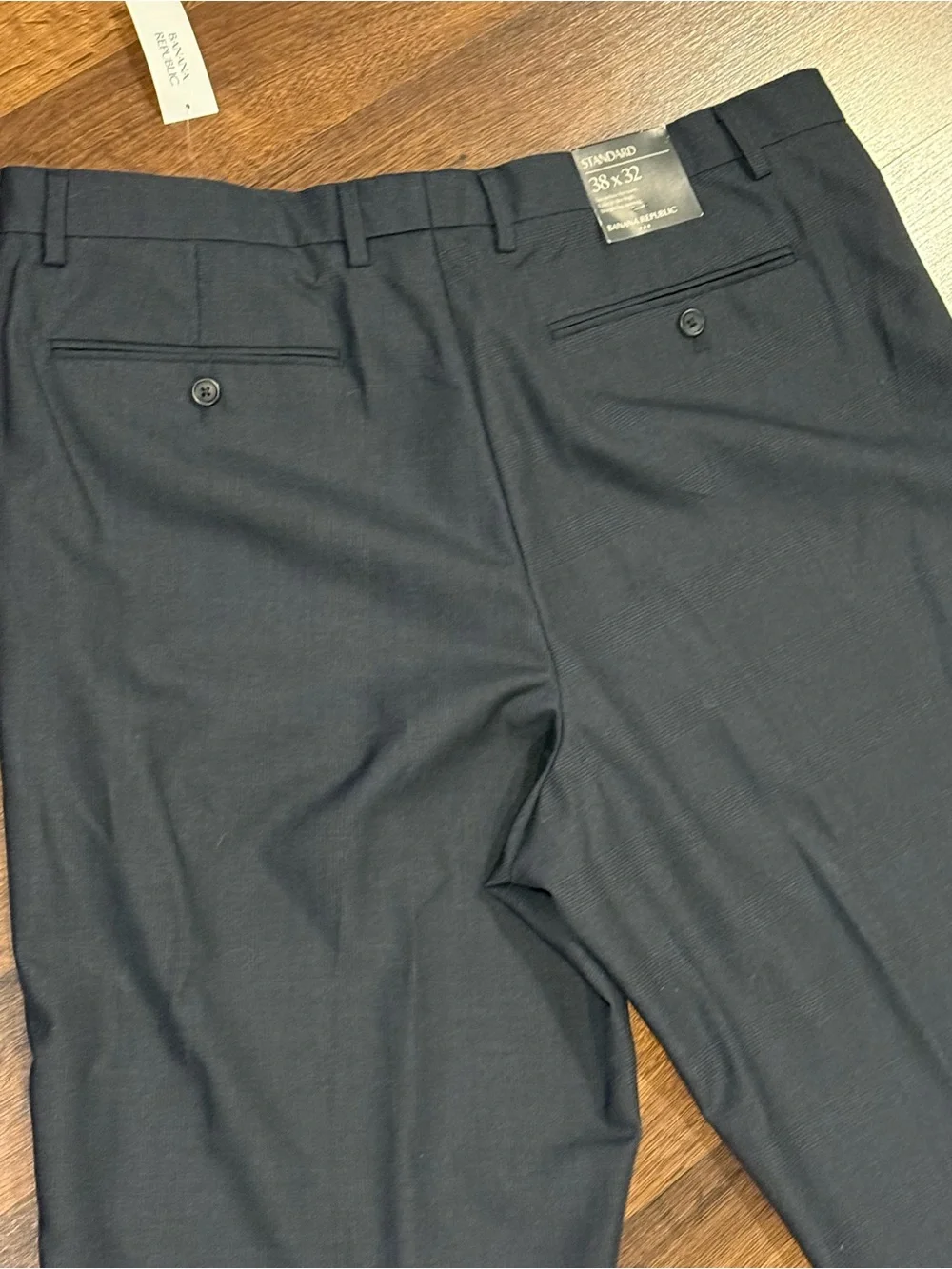NWT Banana Republic Standard fit 38x32 men’s dress pants